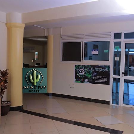 Acactus Hotel Кампала Экстерьер фото