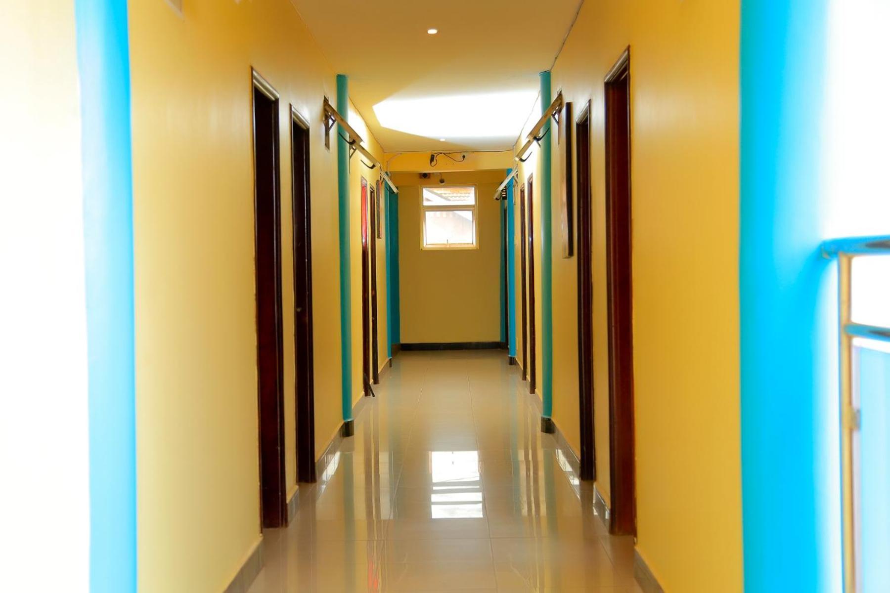 Acactus Hotel Кампала Экстерьер фото