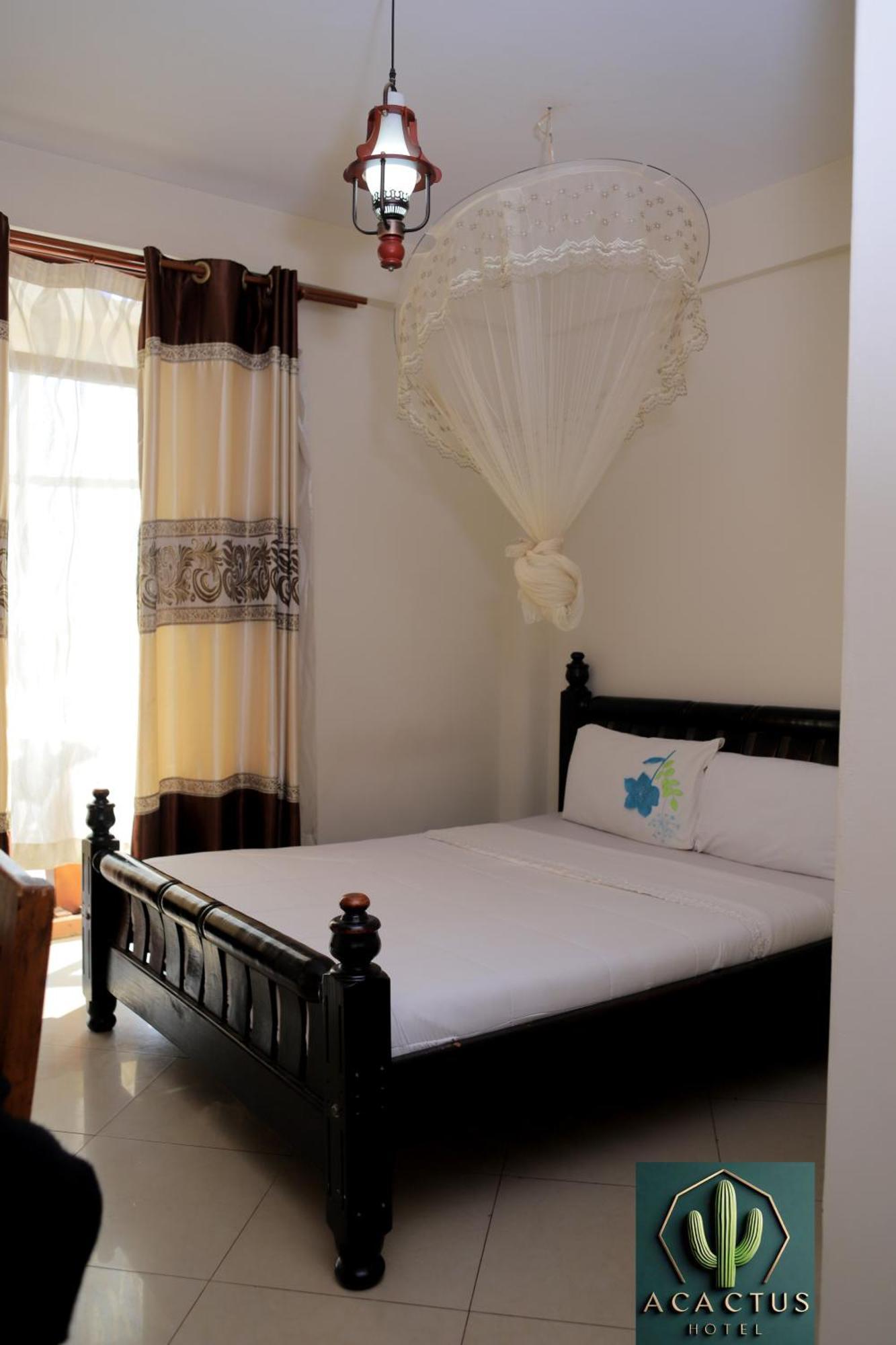 Acactus Hotel Кампала Экстерьер фото